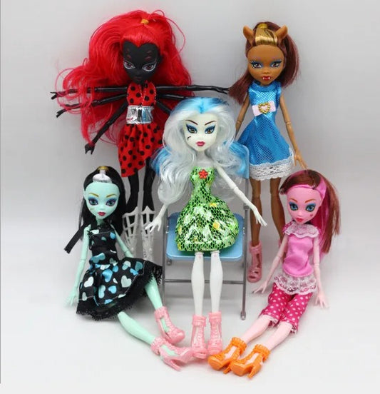 Monster High Wydowna Spider Moveable Body Girls Toys