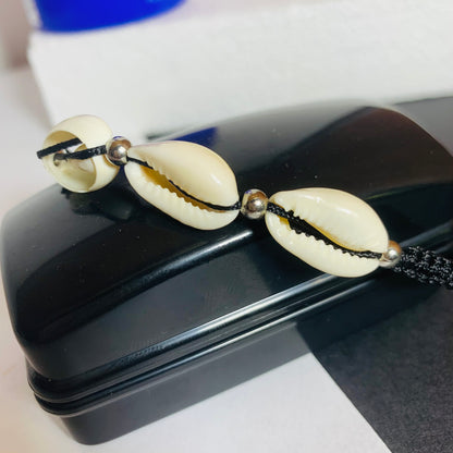Handmade Sea Shell Bracelet, Size Adjustable for Women Beach Jewelry